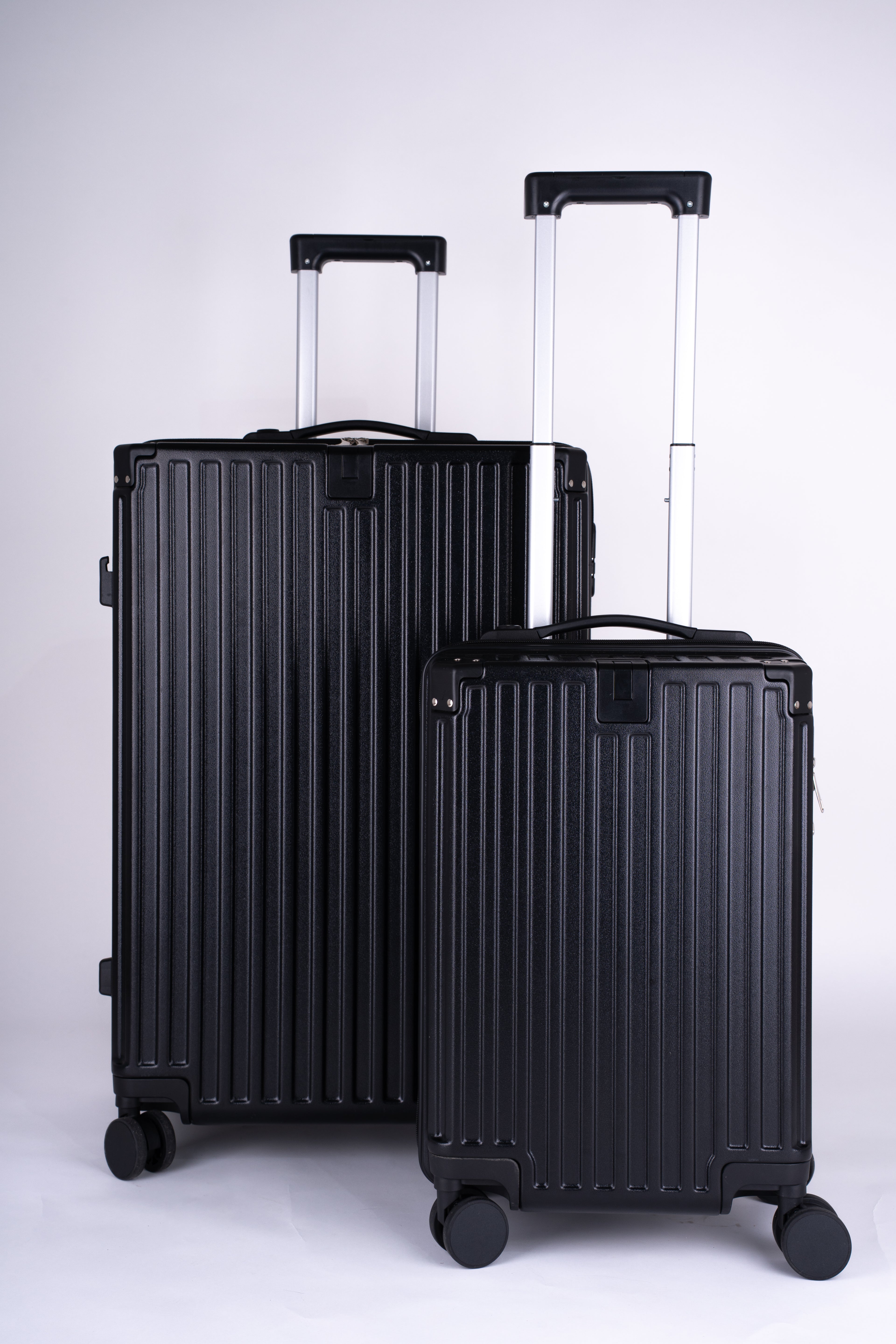 Elyôn One Black – Valise intelligente avec pesage intégré